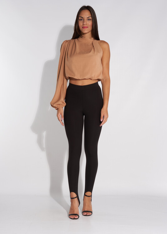 Hosszú, félvállas ujjú egyszínű crop top