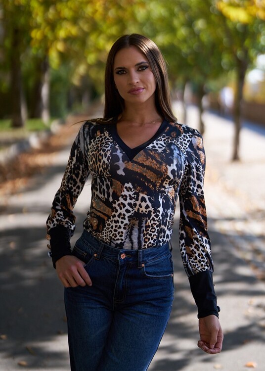 Szürke ocelot mintás body