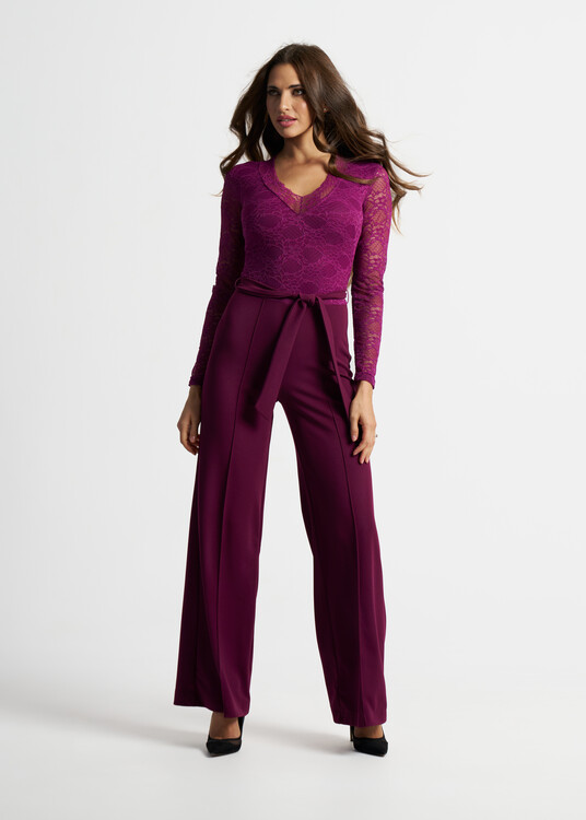 Hosszú ujjú csipke overál