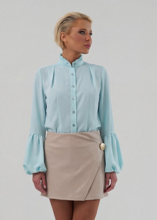 Átlapolós bőrhatású skort díszgombbal