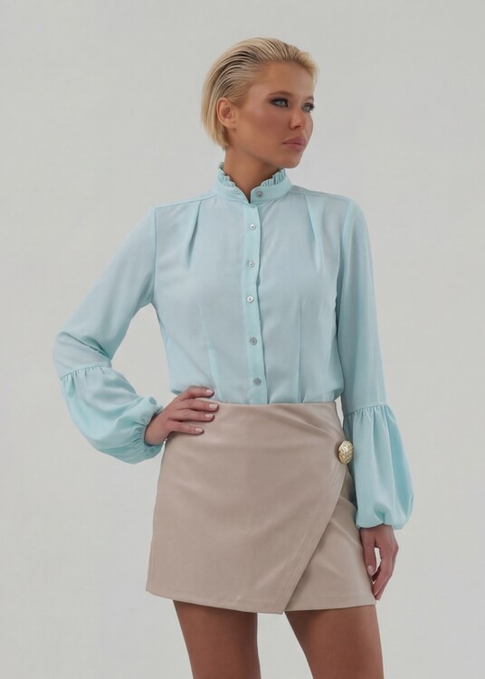 Tölcsér ujjú blúz