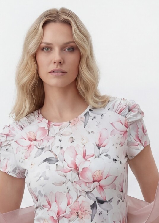 Húzott vállú magnólia mintás felső